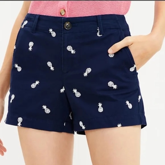 The Loft Monroe Chino Shorts in Pineapple Print - Size 6 - Picture 1 of 6